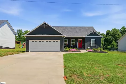 1021 Mason Rd, Chesnee, SC 29323