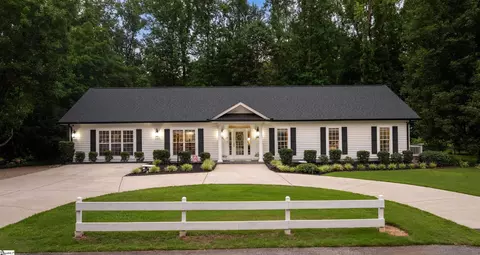 2 Lotus Ct, Greenville, SC 29609