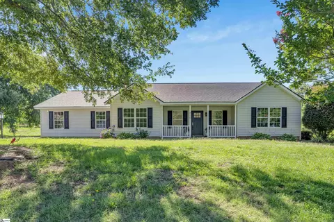 410 Benjamin Reid Ct, Duncan, SC 29334