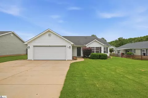 101 Walcott Dr, Lyman, SC 29365