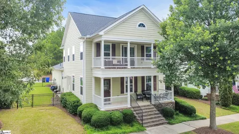 109 Kimborough St, Greenville, SC 29607