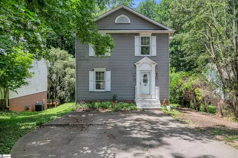22 Venning Ct, Greenville, SC 29609