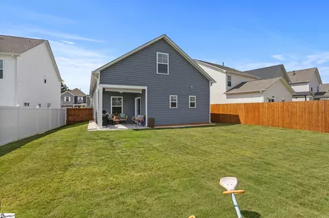 Exterior - 107 Brown Cir, Easley, SC 29642 photo 5 of 7