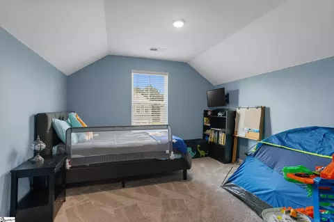 Bedroom - 107 Brown Cir, Easley, SC 29642 photo 3 of 4