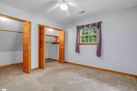 Bedroom - 1004 Ridgeview Dr, Pendleton, SC 29670 photo 7 of 9