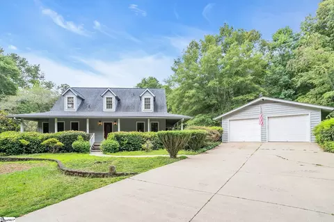 Exterior - 1004 Ridgeview Dr, Pendleton, SC 29670 photo 2 of 10