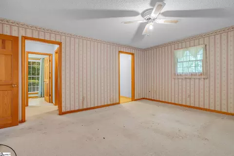 Bedroom - 1004 Ridgeview Dr, Pendleton, SC 29670 photo 2 of 9