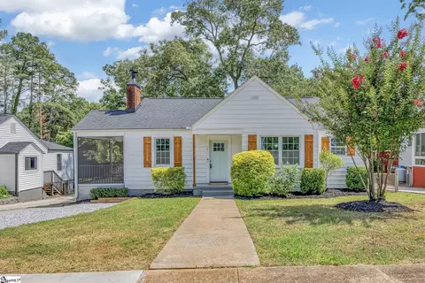 141 Pleasant Ridge Ave, Greenville, SC 29605