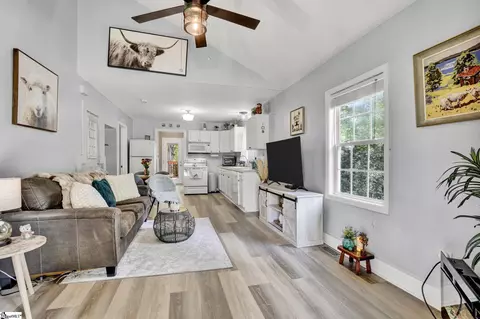 Entry Way - 301 S E St, Easley, SC 29640 photo 1 of 7