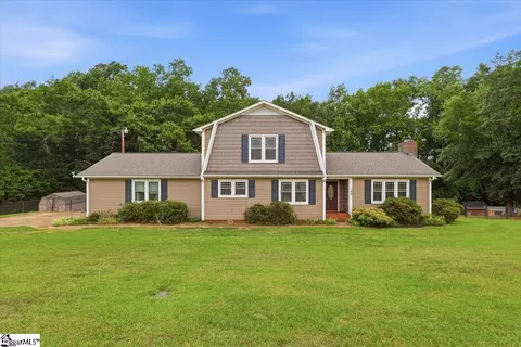 140 Charles Dr, Piedmont, SC 29673