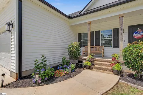 Exterior - 231 Addison Cir, Pelzer, SC 29669 photo 4 of 13