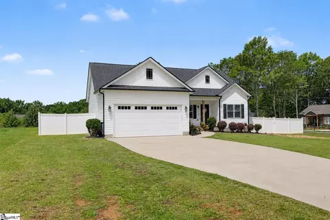 Exterior - 231 Addison Cir, Pelzer, SC 29669 photo 2 of 13