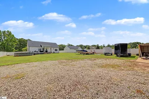 Exterior - 231 Addison Cir, Pelzer, SC 29669 photo 8 of 13