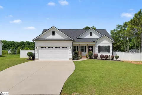 231 Addison Cir, Pelzer, SC 29669