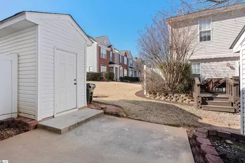 Exterior - 77 Spring Crossing Cir, Greer, SC 29650 photo 3 of 4
