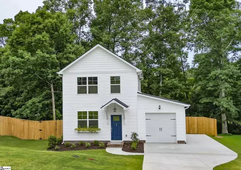 99 Sangamo Dr, Greenville, SC 29611