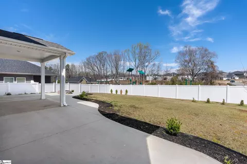 Exterior - 569 Laxton Rd, Greer, SC 29651 photo 5 of 7