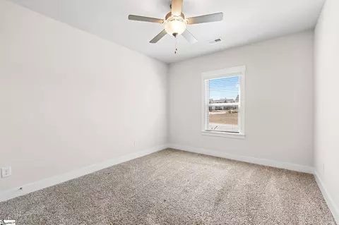 Bedroom - 569 Laxton Rd, Greer, SC 29651 photo 2 of 7