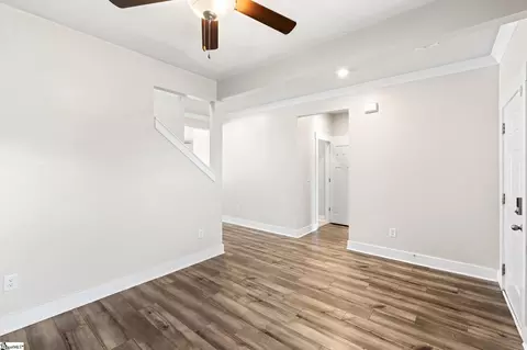 Living - 569 Laxton Rd, Greer, SC 29651 photo 1 of 7