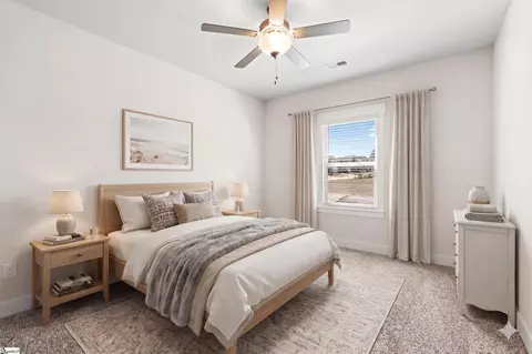Bedroom - 569 Laxton Rd, Greer, SC 29651 photo 1 of 7