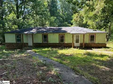 270 Cleveland St, Pacolet, SC 29372