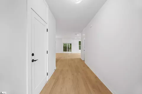Entry Way - 128 Lyman Ave, Duncan, SC 29334 photo 1 of 7