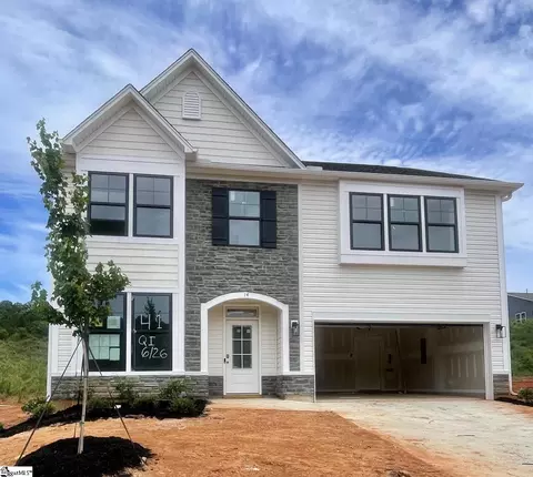14 Gateway Dr, Central, SC 29630