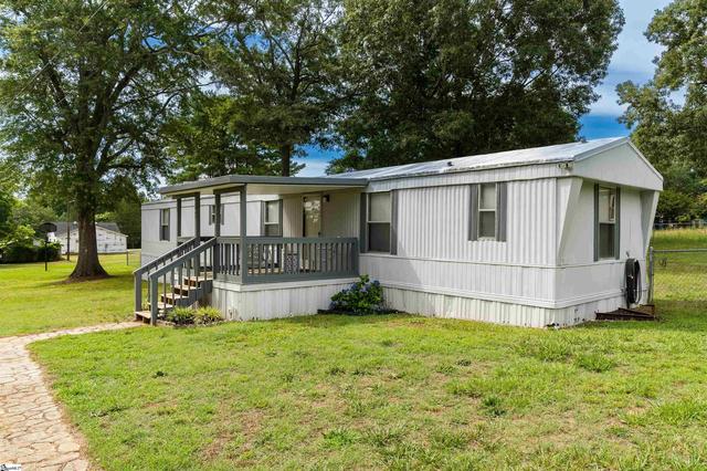 141 Dogwood St, Pacolet, SC 29372