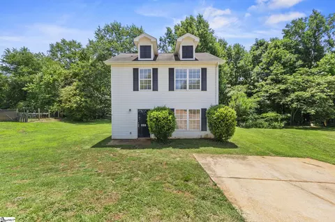 609 Golden Springs Ln, Liberty, SC 29657