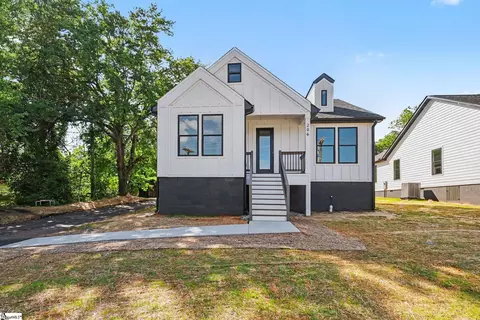 206 Liberty Dr, Easley, SC 29640