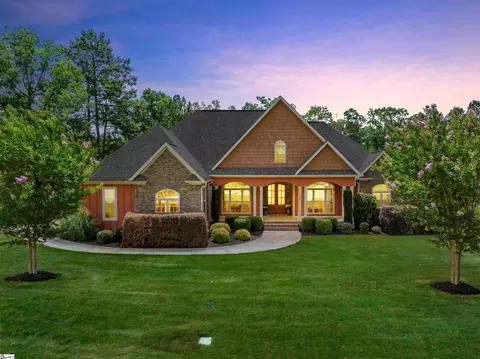 346 Roy Hall Way, Campobello, SC 29322