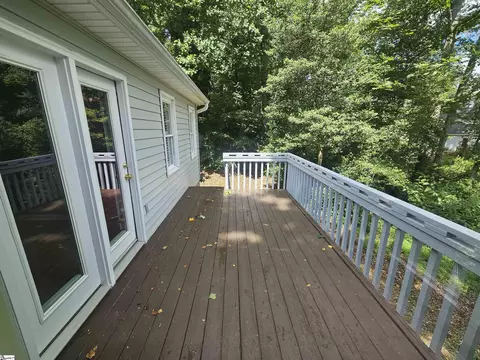 Exterior - 803 Dillard Rd, Greer, SC 29650 photo 5 of 8
