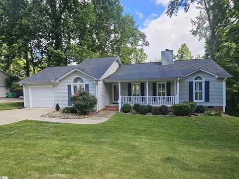 803 Dillard Rd, Greer, SC 29650