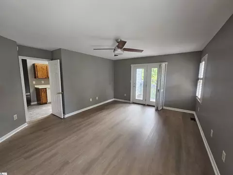 Living - 803 Dillard Rd, Greer, SC 29650 photo 5 of 5