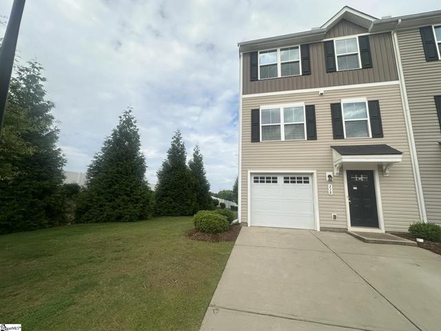 318 Parkridge Way, Simpsonville, SC 29680