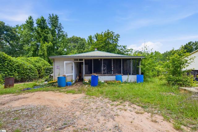 1432 Blackstock Rd, Pauline, SC 29374