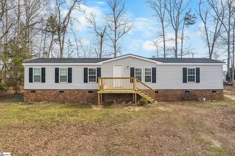 6 Homeplace Ct, Simpsonville, SC 29680