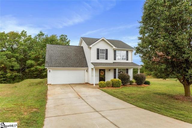 102 Lochenshire Pl, Belton, SC 29627