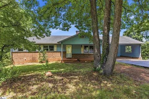 430 John High Rd, Campobello, SC 29322