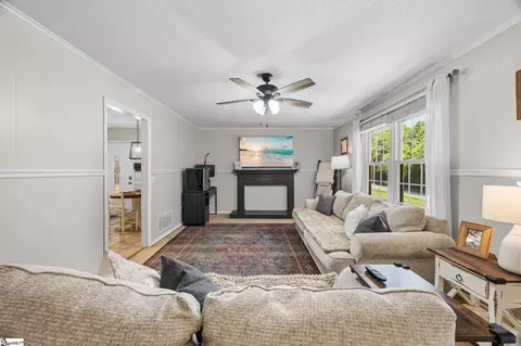 229 Norman Dr, Easley, SC 29640 photo 10