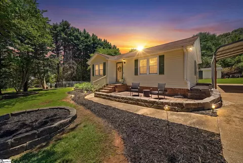 229 Norman Dr, Easley, SC 29640 photo 3