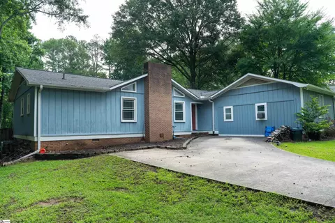 130 Dogwood Dr, Pacolet, SC 29372