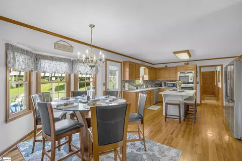 Dining - 5230 Olden Porter Rd, Pendleton, SC 29670 photo 1 of 2