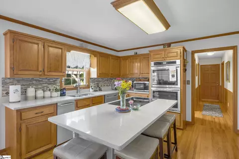 Kitchen - 5230 Olden Porter Rd, Pendleton, SC 29670 photo 1 of 4