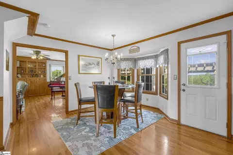 Dining - 5230 Olden Porter Rd, Pendleton, SC 29670 photo 2 of 2