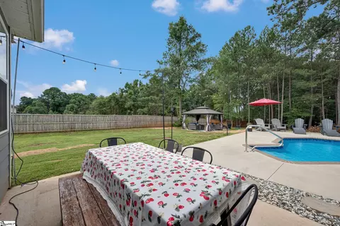 Exterior - 729 Stringer Rd, Belton, SC 29627 photo 3 of 14