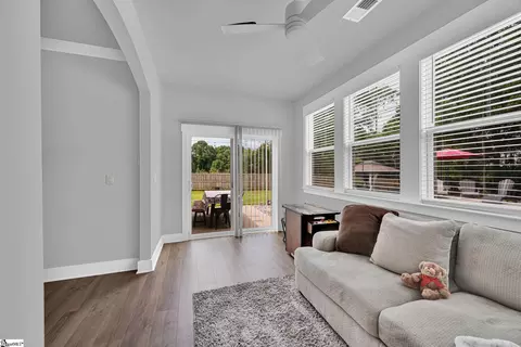 Entry Way - 729 Stringer Rd, Belton, SC 29627 photo 4 of 7