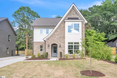30 Tubbs Mountain Rd, Travelers Rest, SC 29690