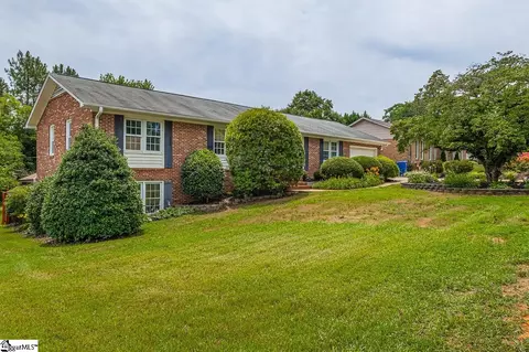 304 Del Norte Rd, Greenville, SC 29615