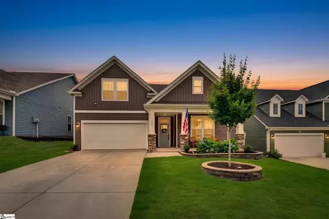 206 Benjamin Dr, Easley, SC 29642